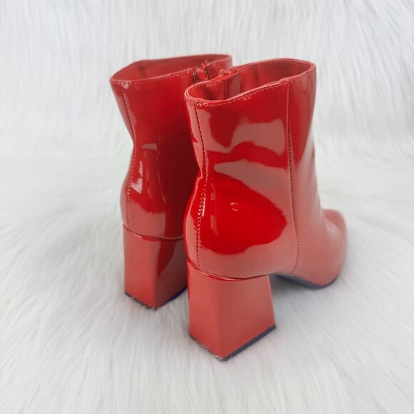 Women's Bamboo Red Faux Patent Leather Chunky Block Heel Ankle Bootie - Picture 7 of 11